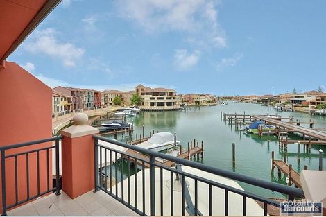 Property photo of 4/7 Village Mews Wannanup WA 6210