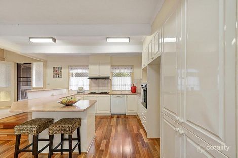 Property photo of 152 Lawrence Road Mount Waverley VIC 3149