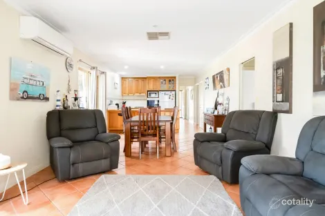 Property photo of 16 Burke Court Mildura VIC 3500