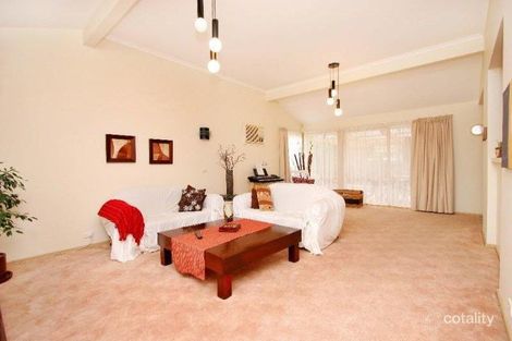 Property photo of 74 Garden Grove Drive Mill Park VIC 3082