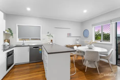 Property photo of 102 Scarborough Road Redcliffe QLD 4020