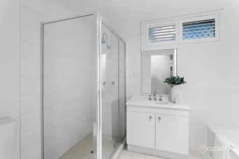 Property photo of 102 Scarborough Road Redcliffe QLD 4020
