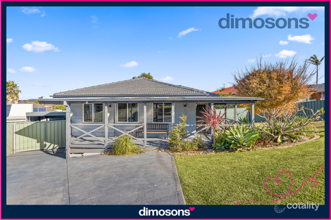 6 Scarf Ave, Mount Warrigal, NSW 2528