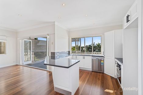 Property photo of 89 Stradbroke Avenue Wynnum QLD 4178