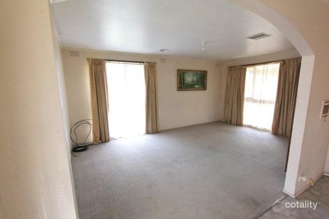 Property photo of 34 Pottenger Way St Albans VIC 3021