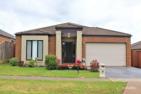 Property photo of 17 Lyndhurst Square Drouin VIC 3818