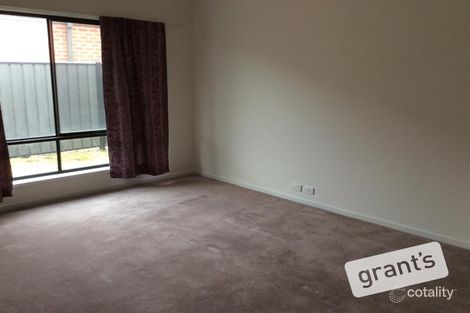 Property photo of 58 Selandra Boulevard Clyde North VIC 3978