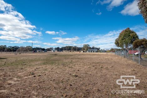 Property photo of 5 Martin Drive Black Mountain NSW 2365