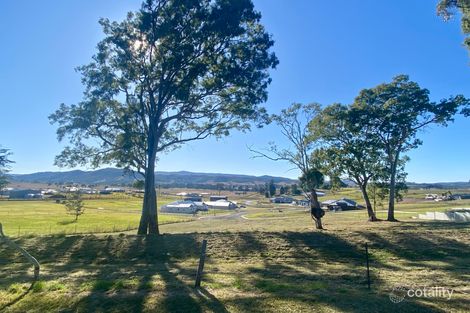 Property photo of 5 Rosella Court Winya QLD 4515