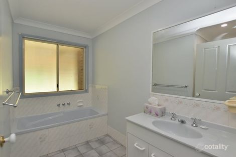 Property photo of 36-40 Heather Court Woodford QLD 4514