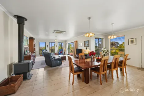 Property photo of 13 Bath Lane Kangaroo Flat VIC 3555