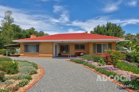 8 Newman Rd, Charleston, SA 5244