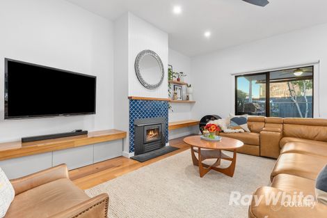 Property photo of 6 Coling Avenue Carnegie VIC 3163