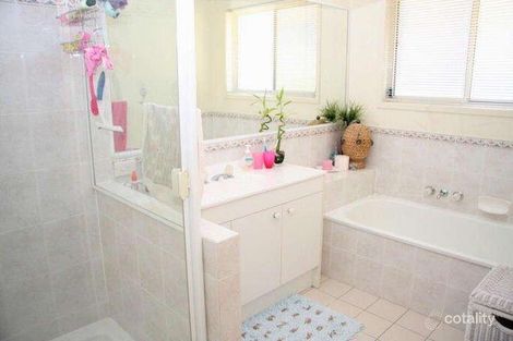 Property photo of 3 Border Court Arana Hills QLD 4054