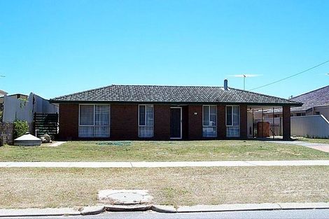 37 Dampier Dr, Golden Bay, WA 6174