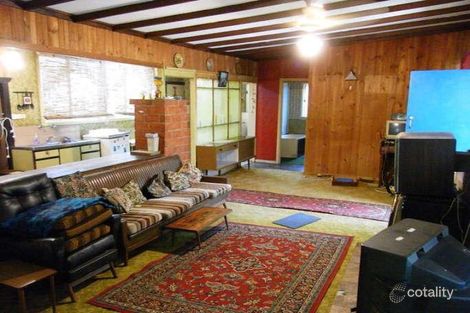 Property photo of 1 Fairfax Road Woollamia NSW 2540