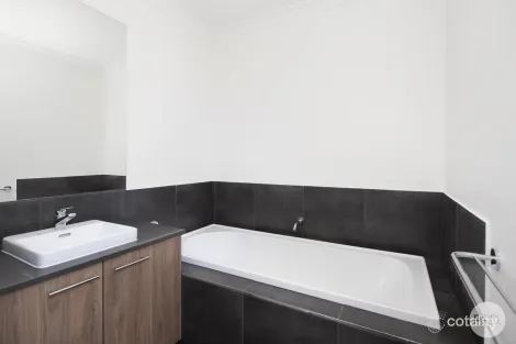 Property photo of 244 Kossuth Street Sebastopol VIC 3356