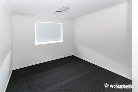 Property photo of 2 Alabaster Avenue Cobblebank VIC 3338