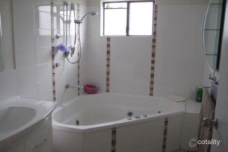 Property photo of 4 Markai Road Lockyer Waters QLD 4311