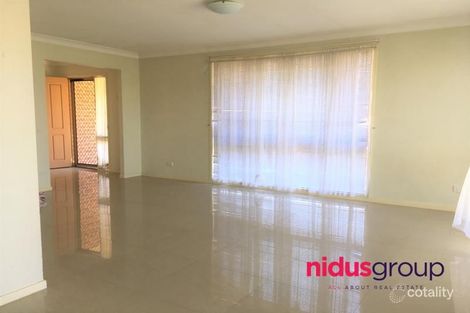 Property photo of 19 Drysdale Crescent Plumpton NSW 2761