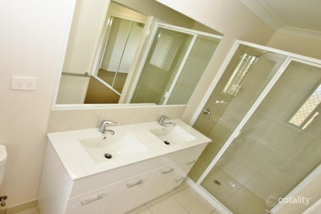 Property photo of 34 Bronco Crescent Gracemere QLD 4702