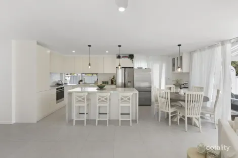 Property photo of 20 Sturt Street Molendinar QLD 4214