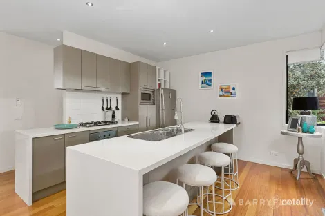 Property photo of 6/183 Eastbourne Road Rosebud VIC 3939