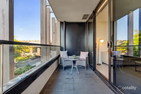 Property photo of 102/2 Barnet Way Richmond VIC 3121