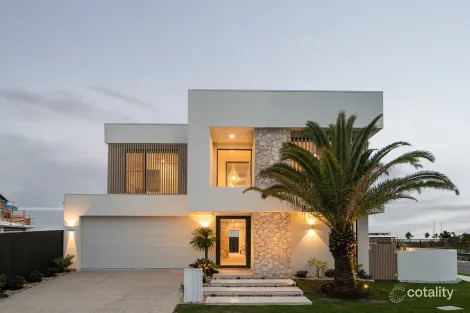 13 Portsea Cres, Newport, QLD 4020