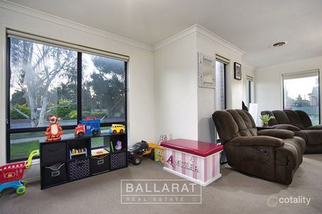 Property photo of 14 Diesel Court Sebastopol VIC 3356