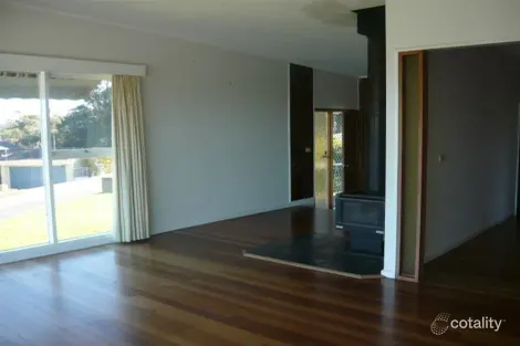 Property photo of 8 Hillcrest Avenue North Narooma NSW 2546