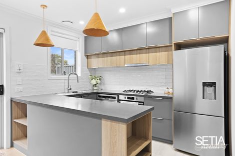 2/15 Lancaster St, Blacktown, NSW 2148