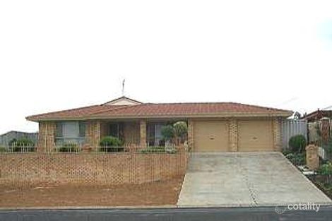 318 Ocean Dr, Withers, WA 6230