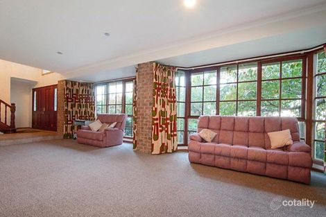 Property photo of 13 Eumeralla Grove Mount Eliza VIC 3930