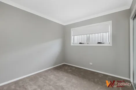 Property photo of 48 Leyland Circuit Lochinvar NSW 2321