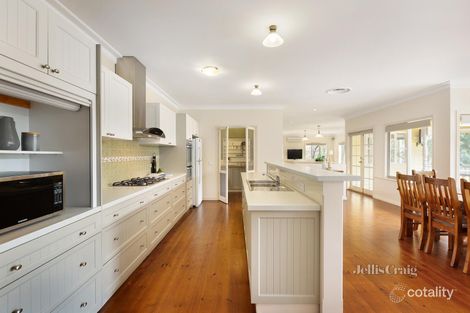 Property photo of 42 Wombat Drive Eltham VIC 3095
