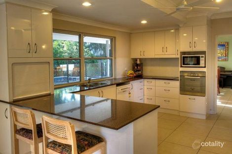 Property photo of 46 Seaward Crescent Pallarenda QLD 4810