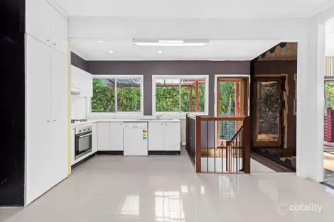 Property photo of 33 Newcomen Street Indooroopilly QLD 4068