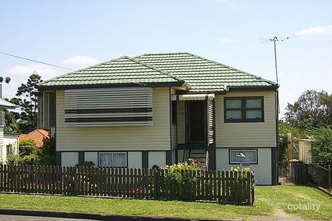 Property photo of 33 Minore Street Chermside QLD 4032