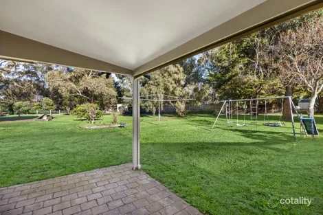 Property photo of 6 Bowkett Close Romsey VIC 3434
