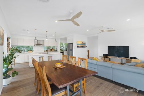 Property photo of 44 Taunton Circuit Upper Kedron QLD 4055