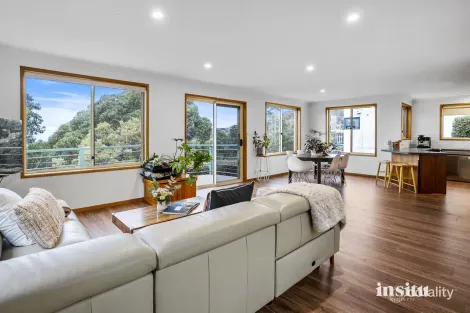 Property photo of 4/18 Hooper Crescent Mount Stuart TAS 7000
