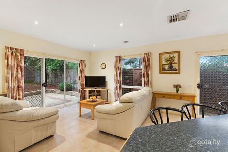 Property photo of 12 Holmes Way Glen Waverley VIC 3150