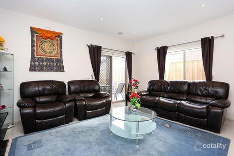 Property photo of 36 Hilderstone Avenue Wollert VIC 3750