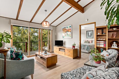 Property photo of 30 Park West Road Eltham VIC 3095