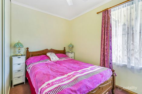 21 Smugglers Dr, Seaford Rise, SA 5169