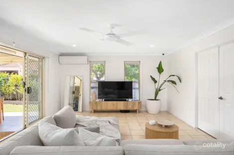 Property photo of 13 Drysdale Court Murrumba Downs QLD 4503