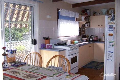 Property photo of 9 Palm Place Surfside NSW 2536