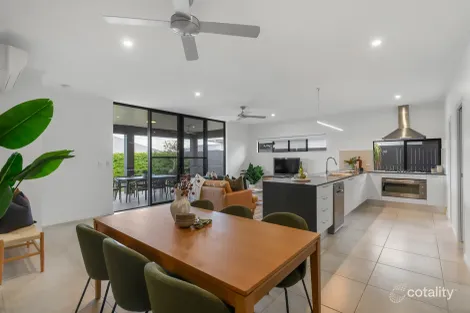 Property photo of 88 Springbrook Avenue Redlynch QLD 4870
