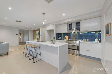 Property photo of 2 Haddon Green Derrimut VIC 3026